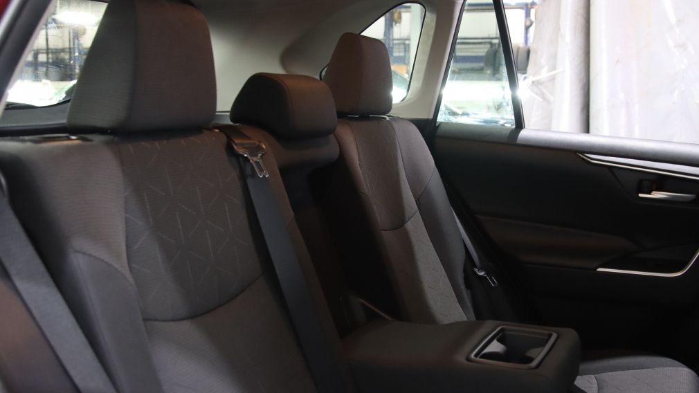 Toyota Rav 4 XLE 2019 d&rsquo;occasion à vendre - 23