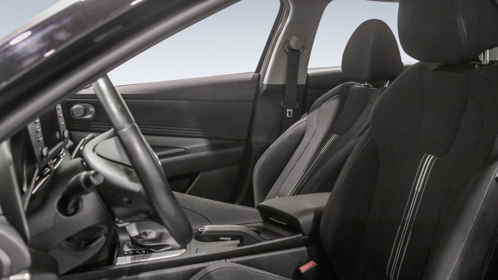 Hyundai Elantra Preferred 2023 d&rsquo;occasion à vendre - 10