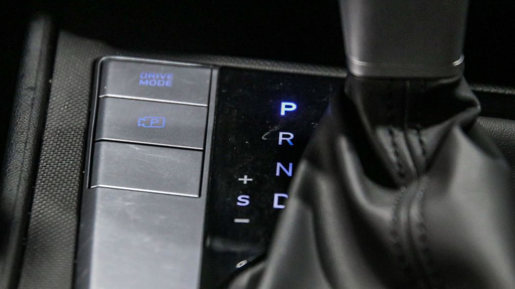Hyundai Elantra Preferred 2023 d&rsquo;occasion à vendre - 19