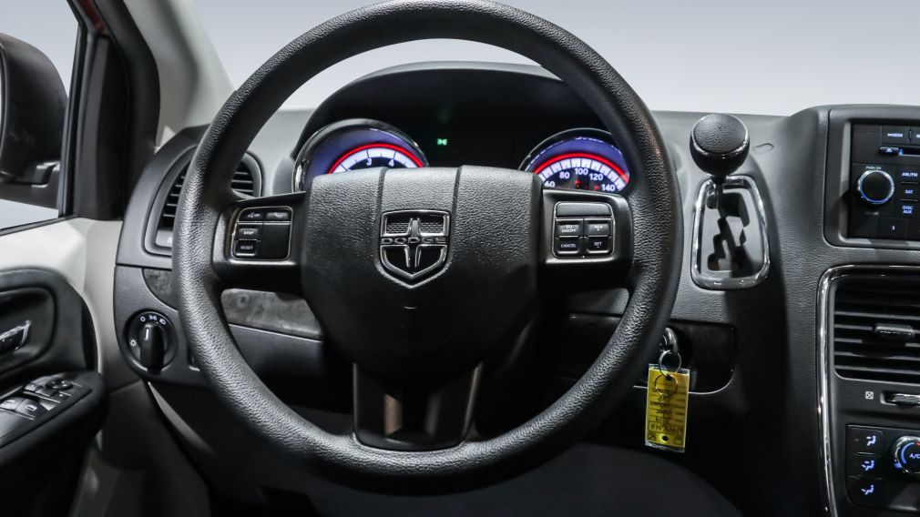 Dodge GR Caravan Canada Value Package 2019 d&rsquo;occasion à vendre - 13