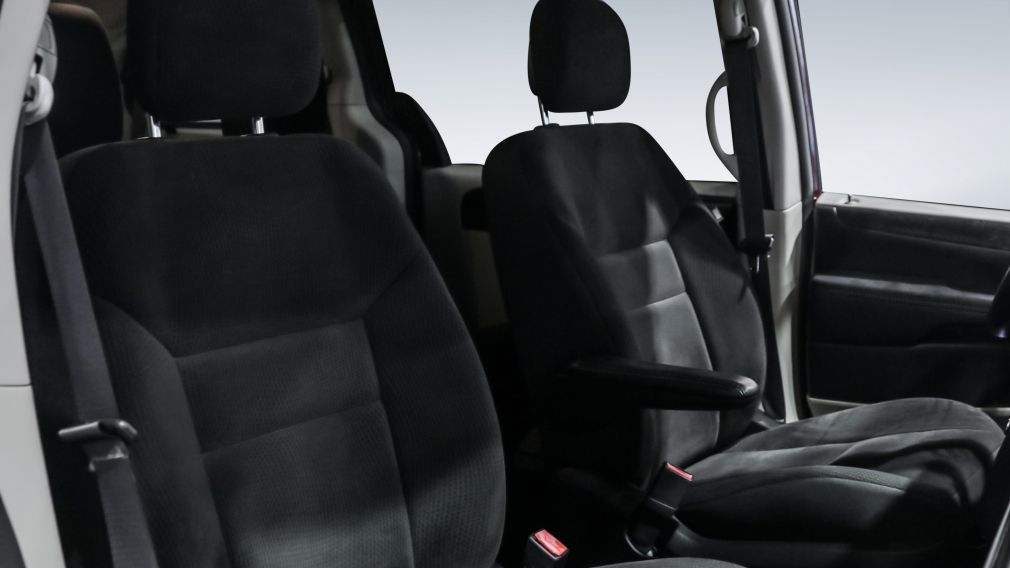 Dodge GR Caravan Canada Value Package 2019 d&rsquo;occasion à vendre - 21