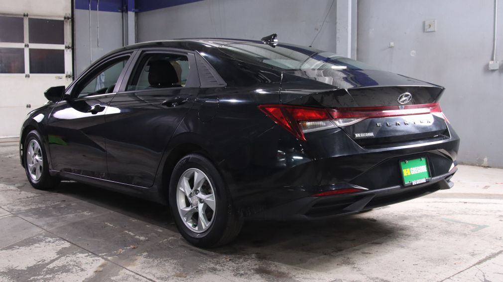 Hyundai Elantra Essential 2022 d&rsquo;occasion à vendre - 4