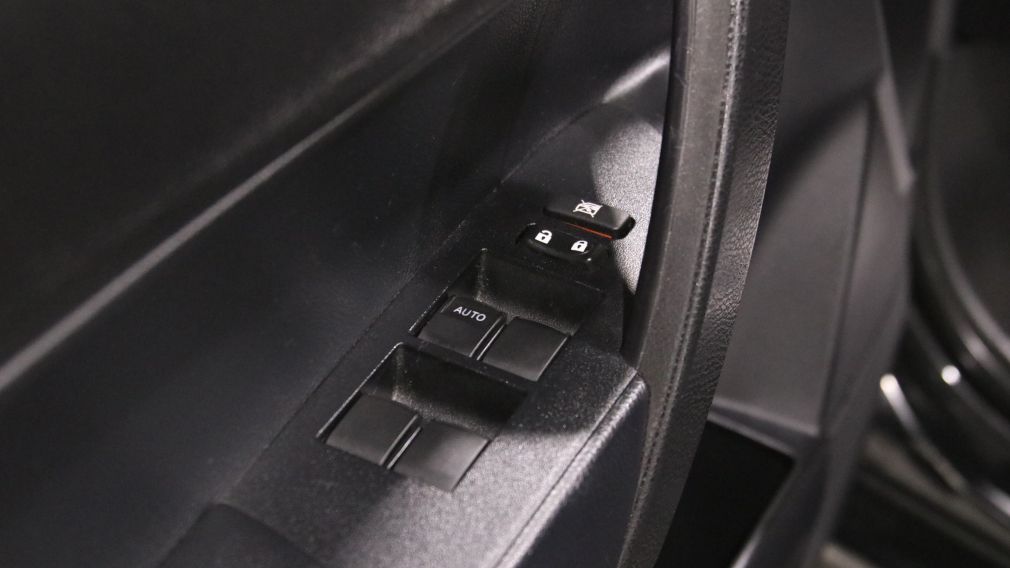 Toyota Corolla SE 2019 d&rsquo;occasion à vendre - 11