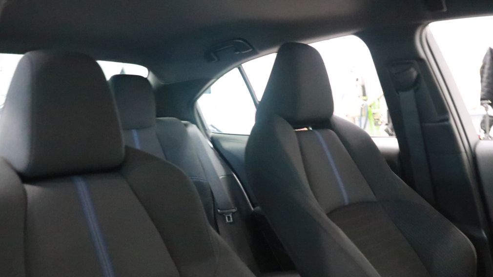 Toyota Corolla SE 2022 d&rsquo;occasion à vendre - 21