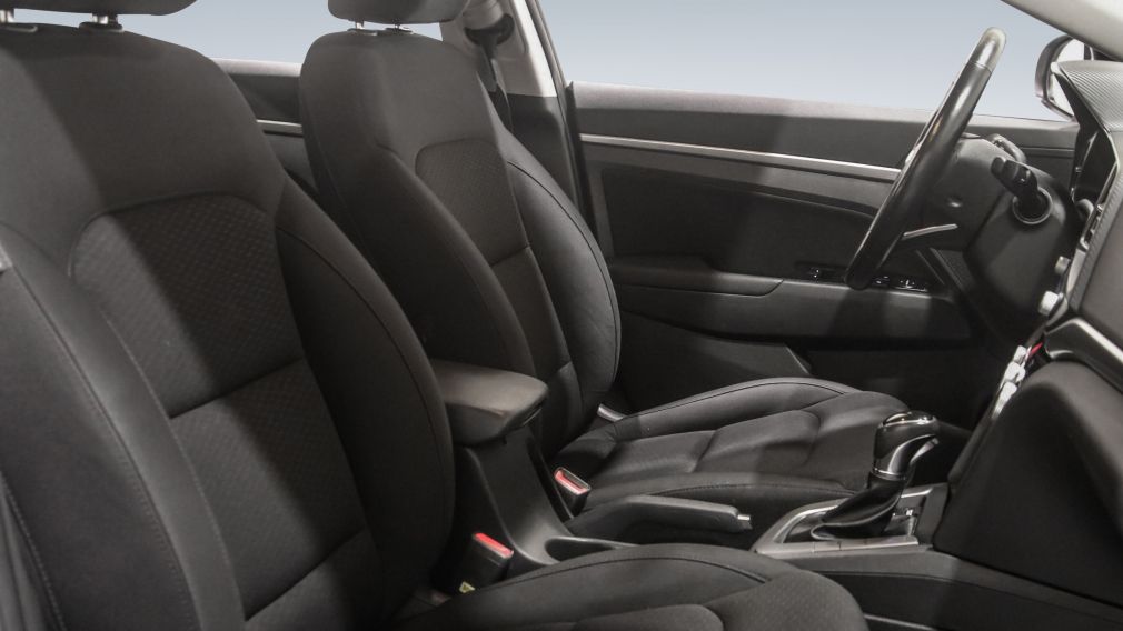 Hyundai Elantra Preferred w/Sun & Safety Package 2020 à vendre à Trois-Rivières - 28
