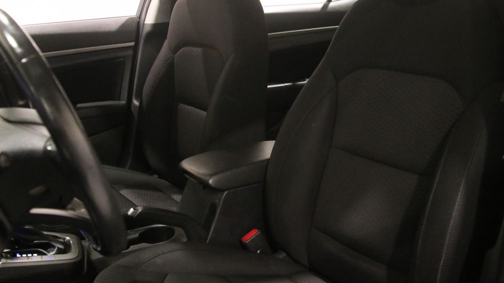 Hyundai Elantra Preferred 2020 d&rsquo;occasion à vendre - 10