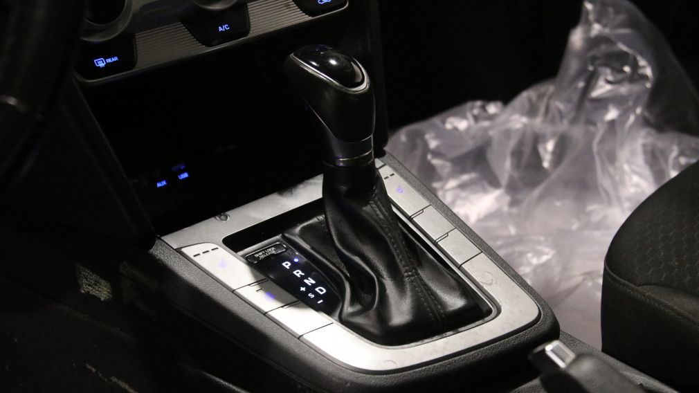 Hyundai Elantra Preferred 2020 d&rsquo;occasion à vendre - 18
