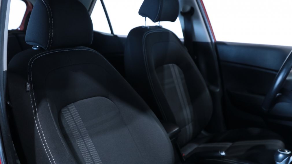 Hyundai Venue Preferred 2020 d&rsquo;occasion à vendre - 21