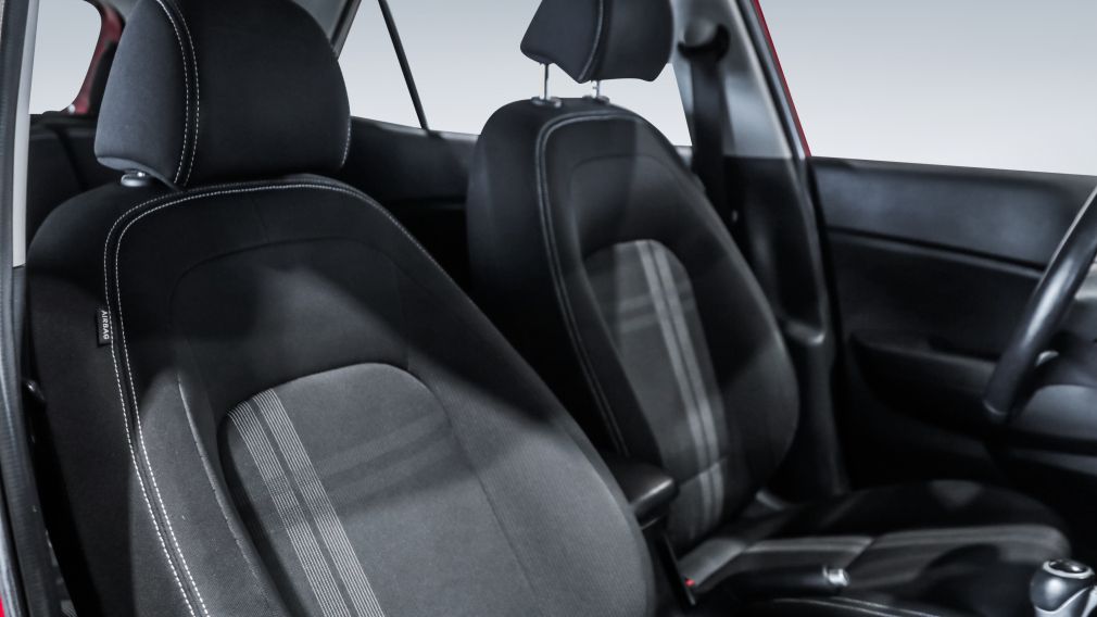 Hyundai Venue Preferred 2020 à vendre à Trois-Rivières - 21