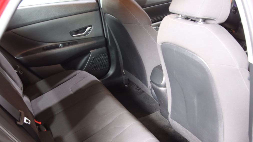 Hyundai Elantra Preferred 2021 d&rsquo;occasion à vendre - 23