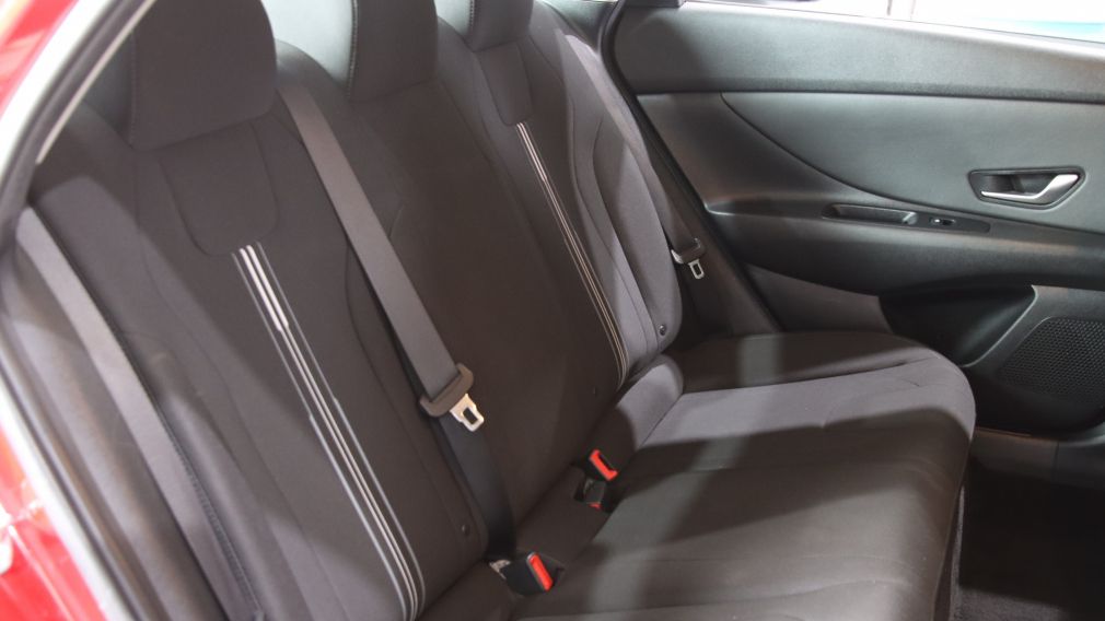 Hyundai Elantra Preferred 2021 d&rsquo;occasion à vendre - 22