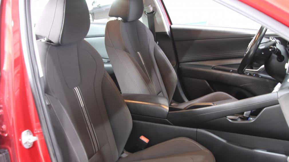Hyundai Elantra Preferred 2021 d&rsquo;occasion à vendre - 24