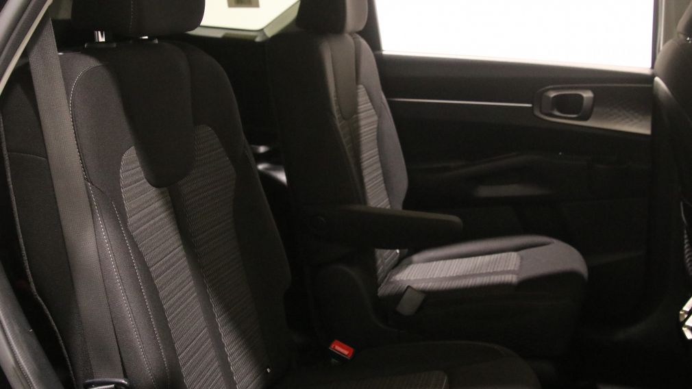 Kia Sorento LX 2022 d&rsquo;occasion à vendre - 21