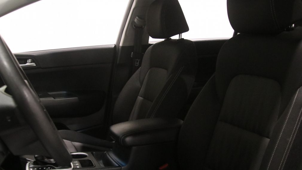 Kia Sportage LX 2021 d&rsquo;occasion à vendre - 10