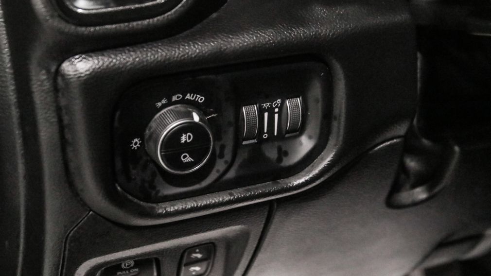 Dodge Ram Sport 2022 d&rsquo;occasion à vendre - 13