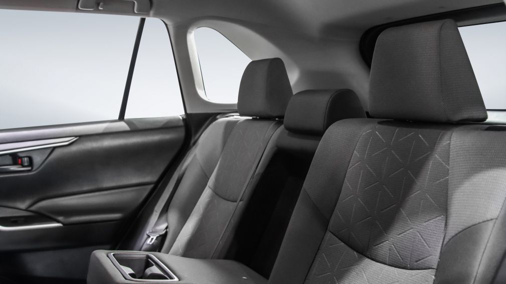 Toyota Rav 4 LE 2019 d&rsquo;occasion à vendre - 17