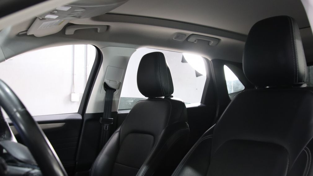 Ford Escape SEL Hybrid 2022 d&rsquo;occasion à vendre - 8