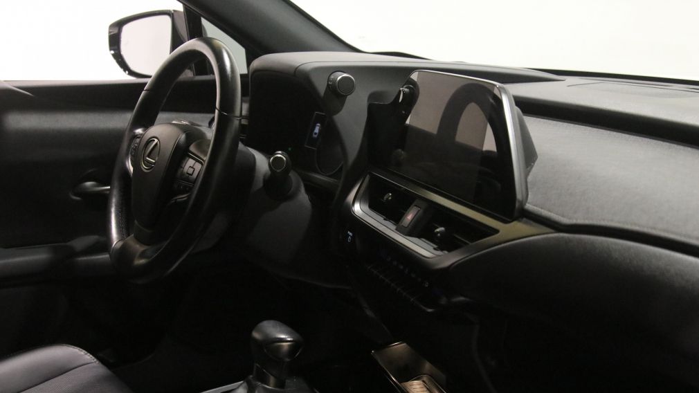 Lexus UX UX 250h 2024 d&rsquo;occasion à vendre - 30