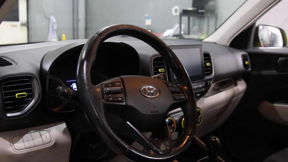 Hyundai Venue Trend w/Urban Pkg/Grey-Lime Interior 2020 d&rsquo;occasion à vendre - 7
