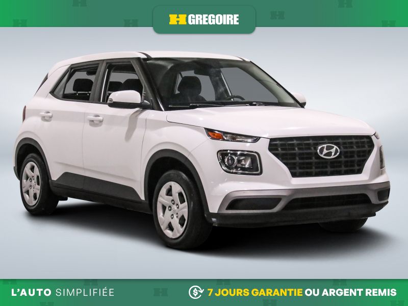 White 2022 Hyundai Venue SUV / Crossover  Automatic