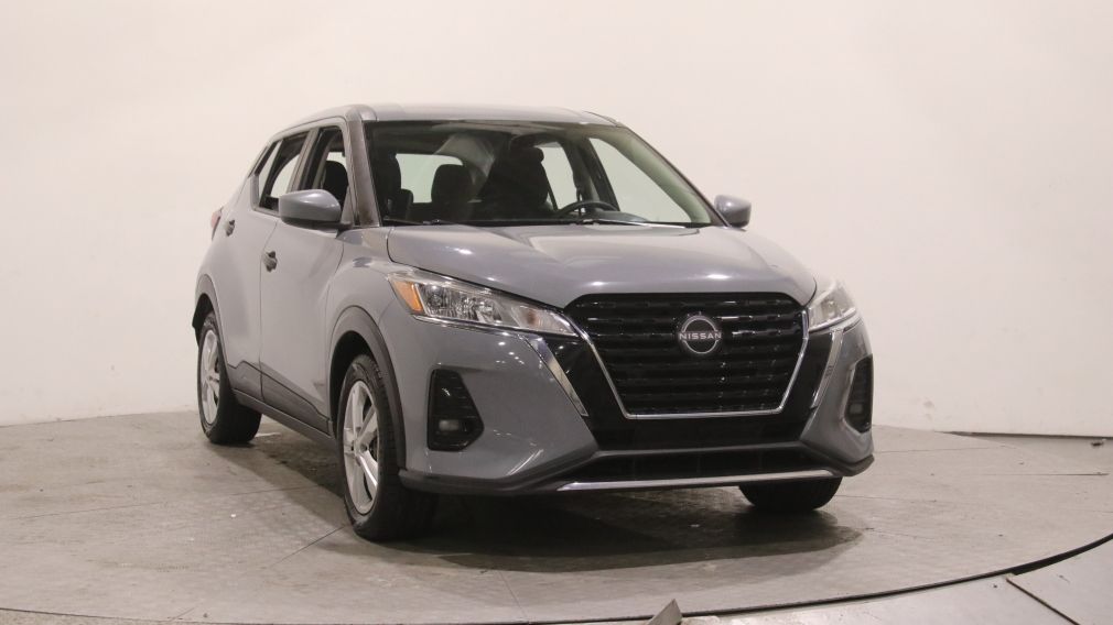 Nissan Kicks S