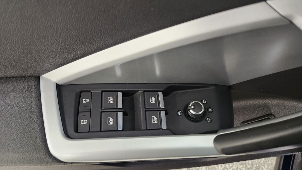 Audi Q3 Progressiv 2021 d&rsquo;occasion à vendre - 26