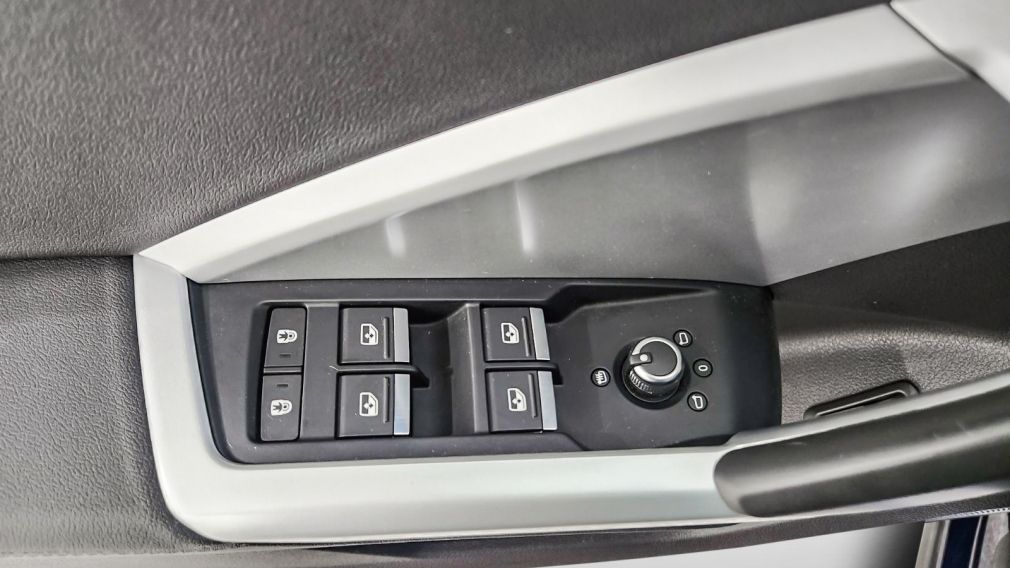 Audi Q3 Progressiv 2021 d&rsquo;occasion à vendre - 25