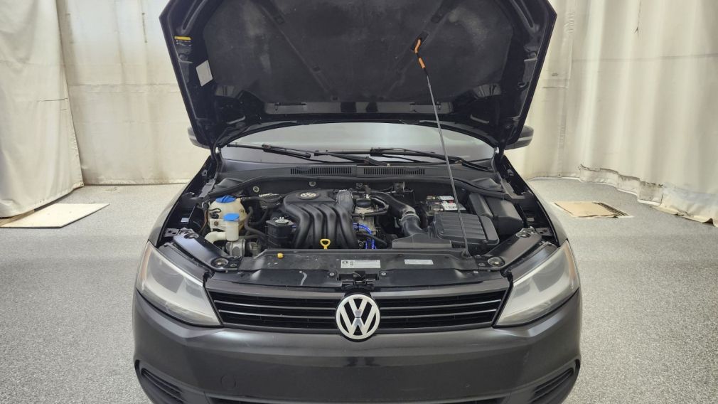 Volkswagen Jetta Comfortline 2014 d&rsquo;occasion à vendre - 15