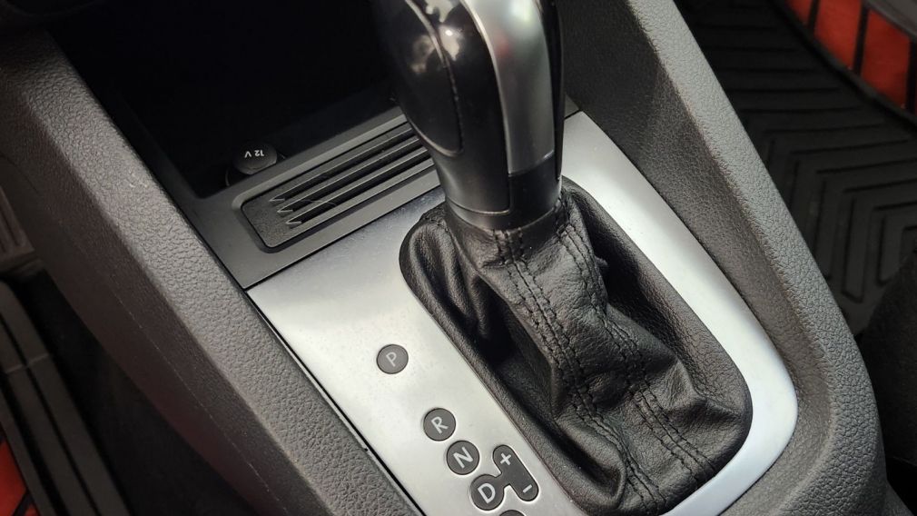 Volkswagen Jetta Comfortline 2014 d&rsquo;occasion à vendre - 26