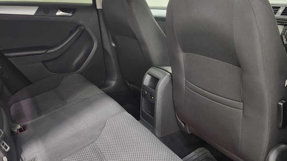 Volkswagen Jetta Comfortline 2014 d&rsquo;occasion à vendre - 34