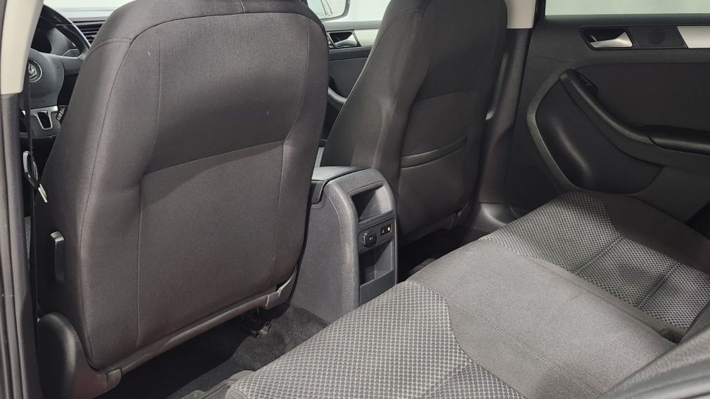 Volkswagen Jetta Comfortline 2014 d&rsquo;occasion à vendre - 32