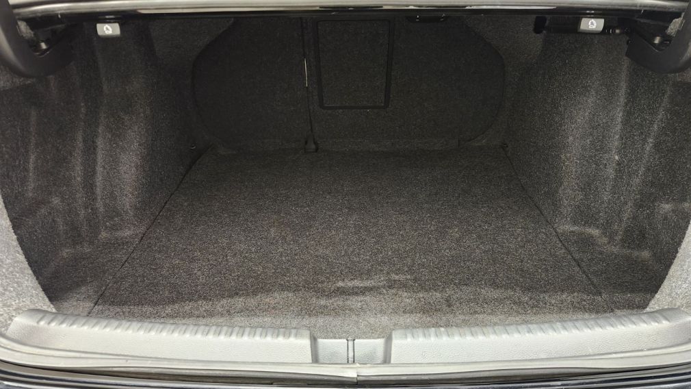 Volkswagen Jetta Comfortline 2014 d&rsquo;occasion à vendre - 35