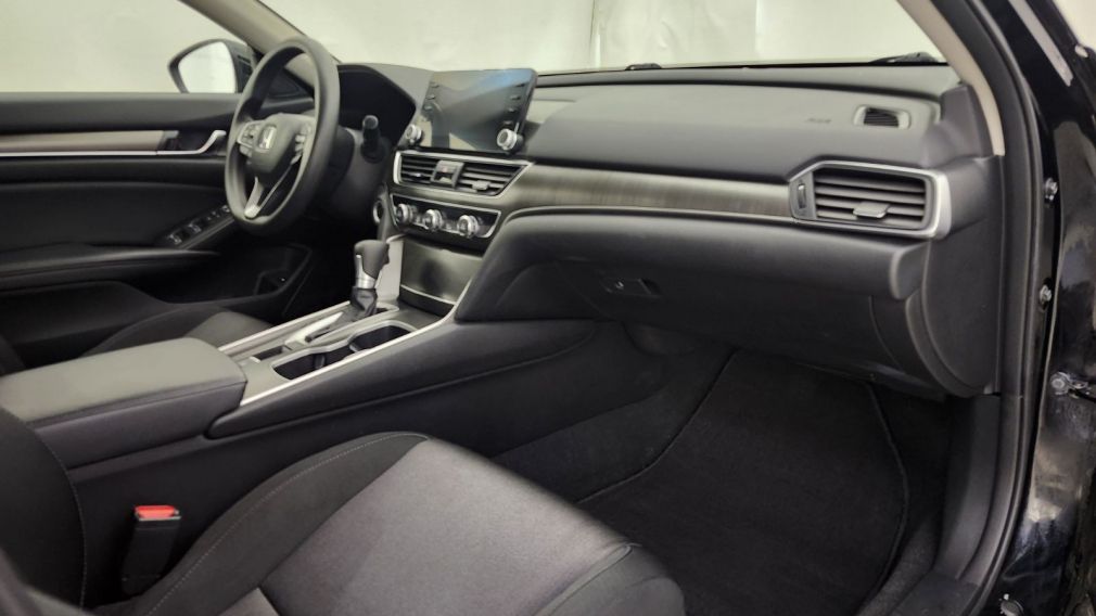 Honda Accord LX 2018 d&rsquo;occasion à vendre - 32