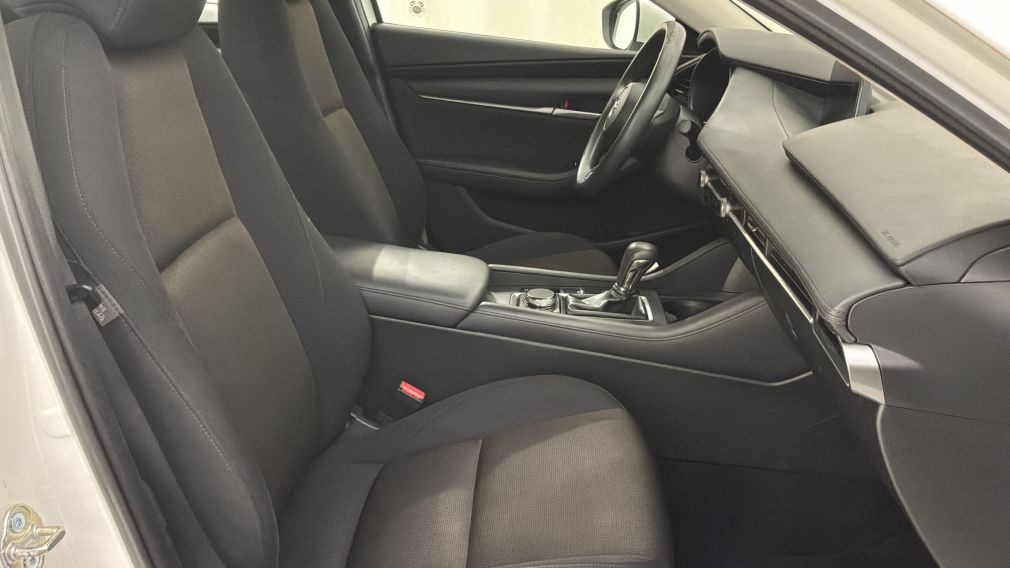 Mazda 3 GX 2019 d&rsquo;occasion à vendre - 32