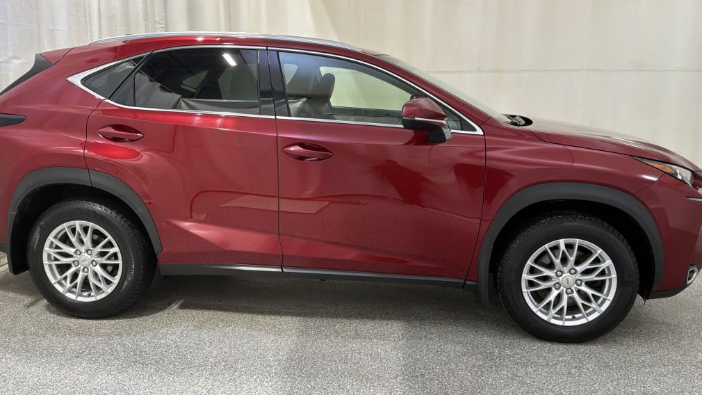 Lexus NX 200T AWD 4dr 2015 d&rsquo;occasion à vendre - 3