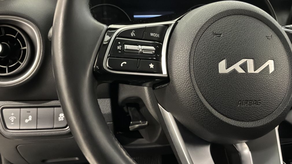 Kia Forte EX 2022 d&rsquo;occasion à vendre - 21