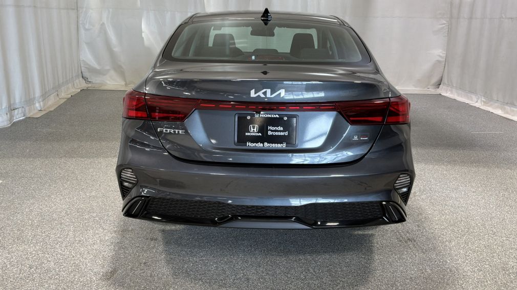 Kia Forte EX 2022 d&rsquo;occasion à vendre - 4