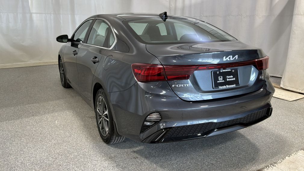 Kia Forte EX 2022 d&rsquo;occasion à vendre - 5