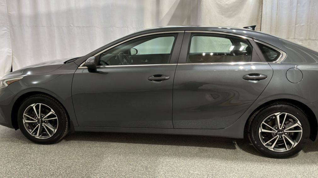 Kia Forte EX 2022 d&rsquo;occasion à vendre - 6