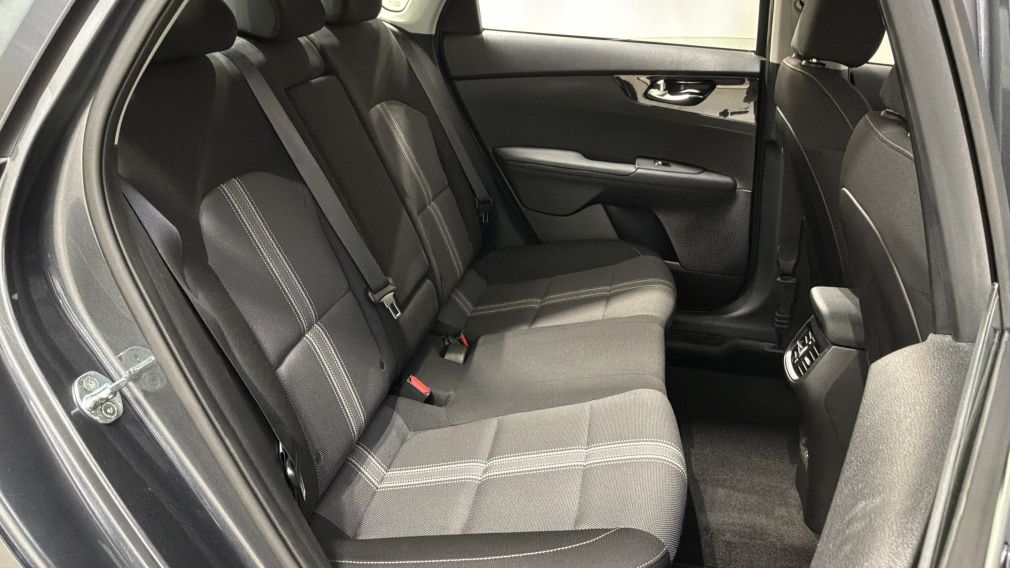 Kia Forte EX 2022 d&rsquo;occasion à vendre - 29