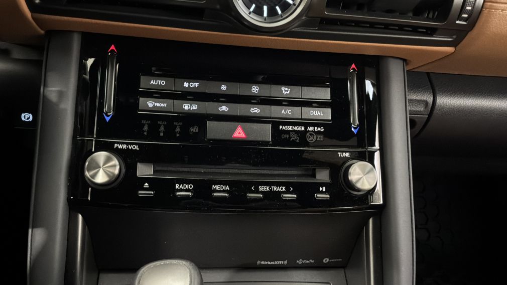 Lexus IS IS 300 2023 d&rsquo;occasion à vendre - 18