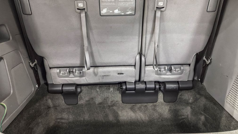Honda Odyssey SE 2015 d&rsquo;occasion à vendre - 12
