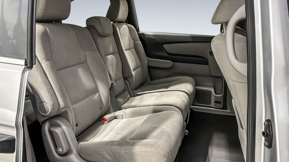 Honda Odyssey SE 2015 d&rsquo;occasion à vendre - 27