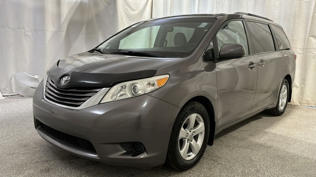 Toyota Sienna LE 2017 d&rsquo;occasion à vendre - 7