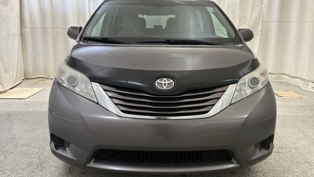 Toyota Sienna LE 2017 d&rsquo;occasion à vendre - 8