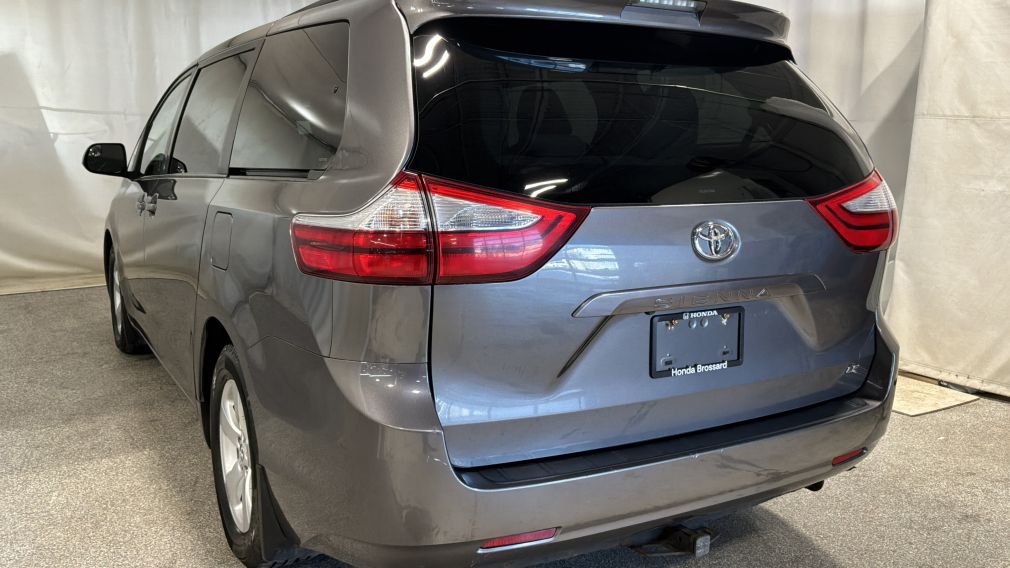 Toyota Sienna LE 2017 d&rsquo;occasion à vendre - 5