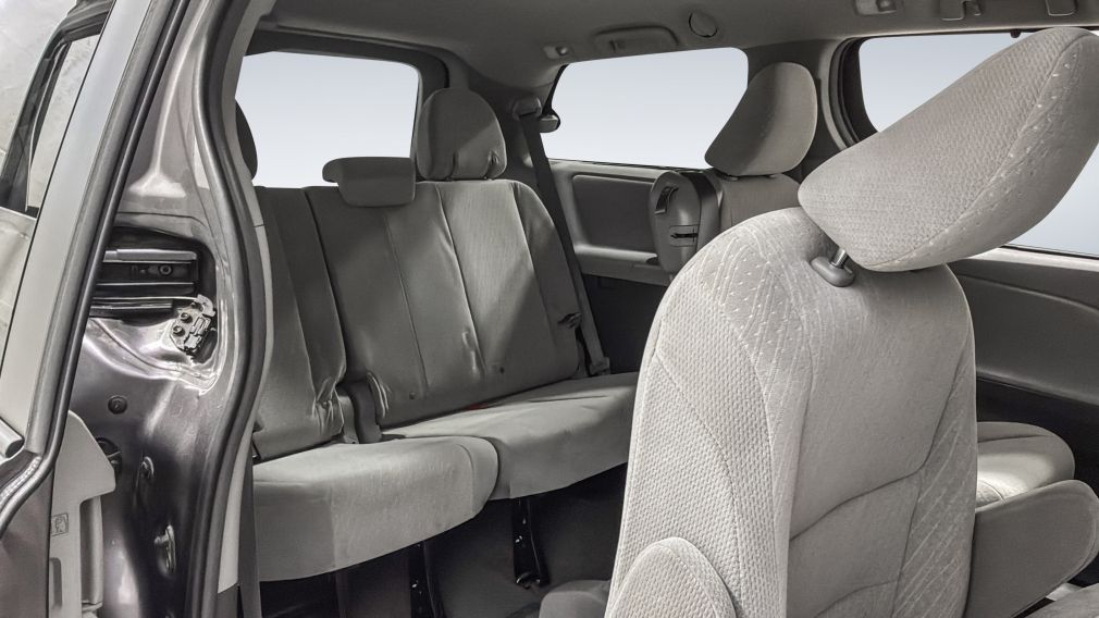 Toyota Sienna LE 2017 à vendre à Trois-Rivières - 28