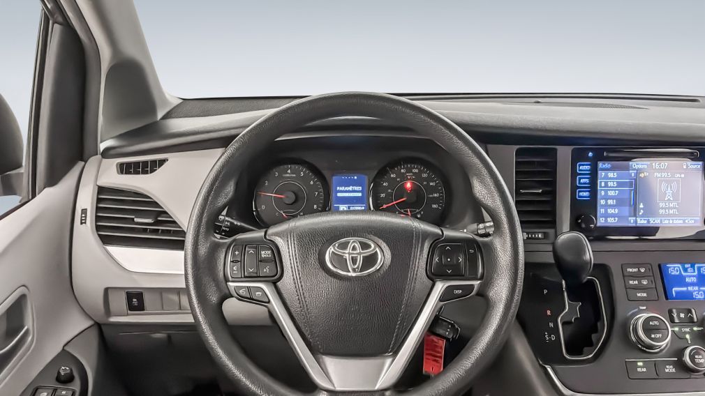 Toyota Sienna LE 2017 à vendre à Trois-Rivières - 34