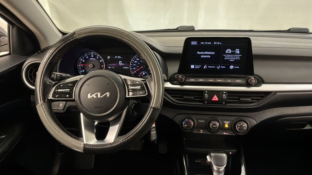 Kia Forte EX 2022 d&rsquo;occasion à vendre - 32