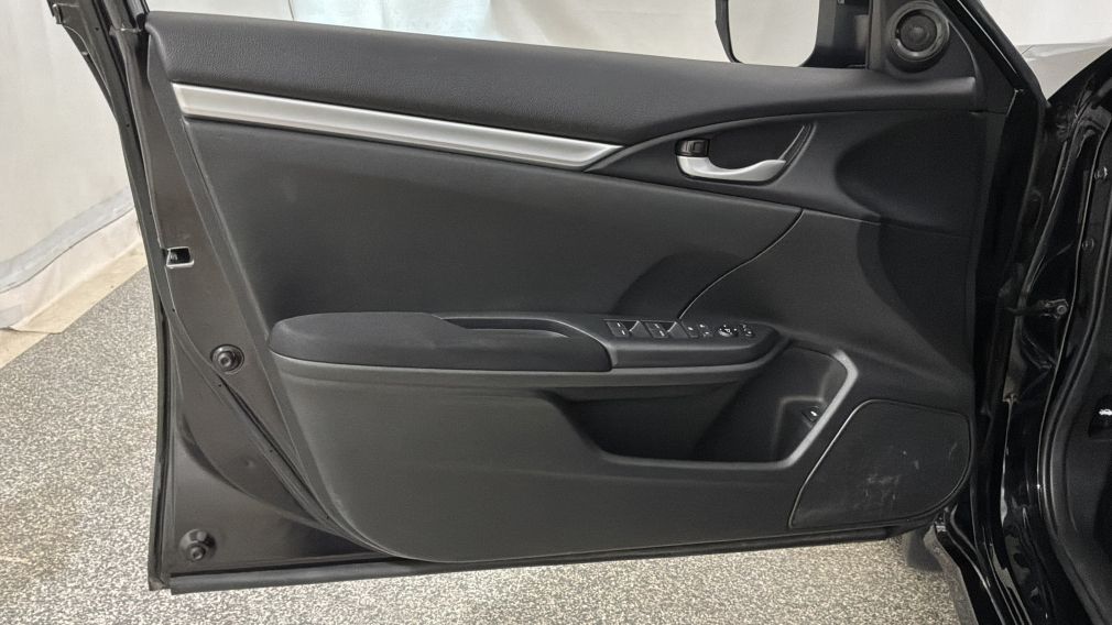 Honda Civic LX 2020 d&rsquo;occasion à vendre - 22